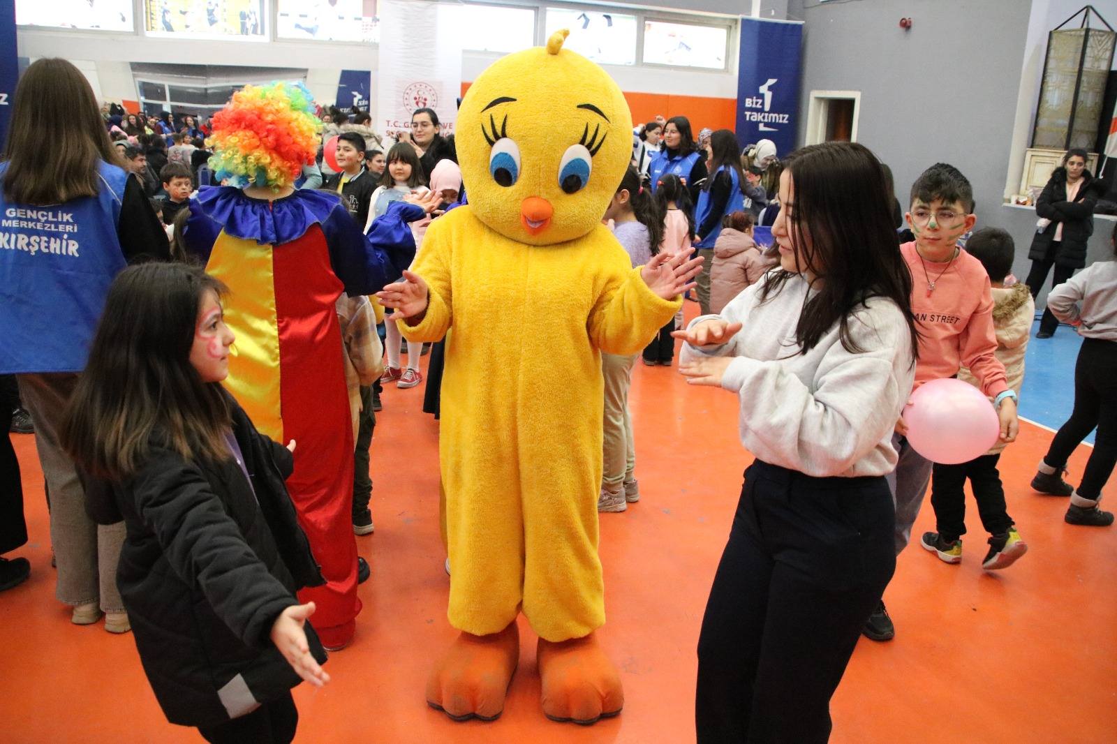 Gençlik Ve Spor Festivali Renkli Anlara Sahne Oldu