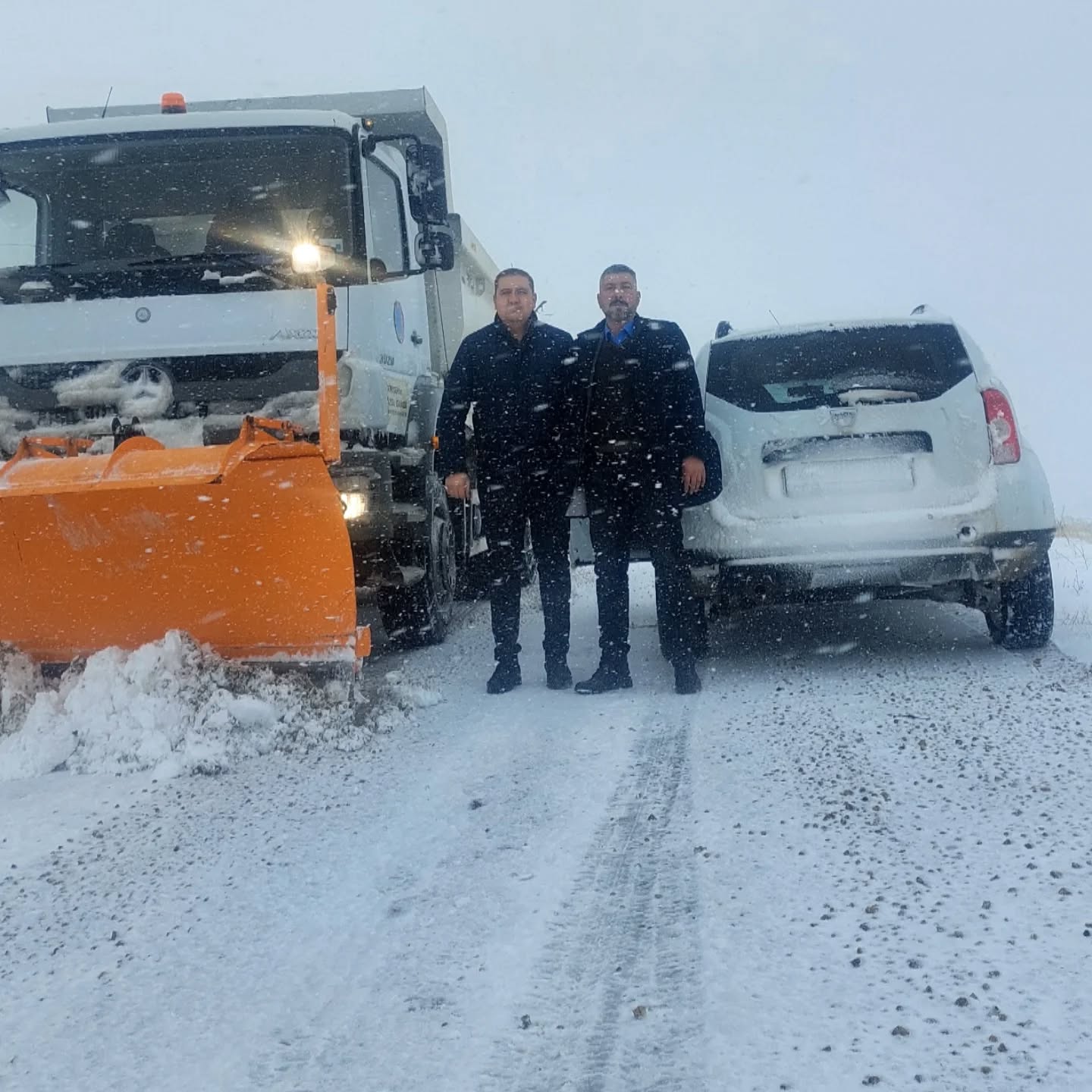 Kritik Köy Yollarında Kar Küreme Çalışmaları Hızlandı 1