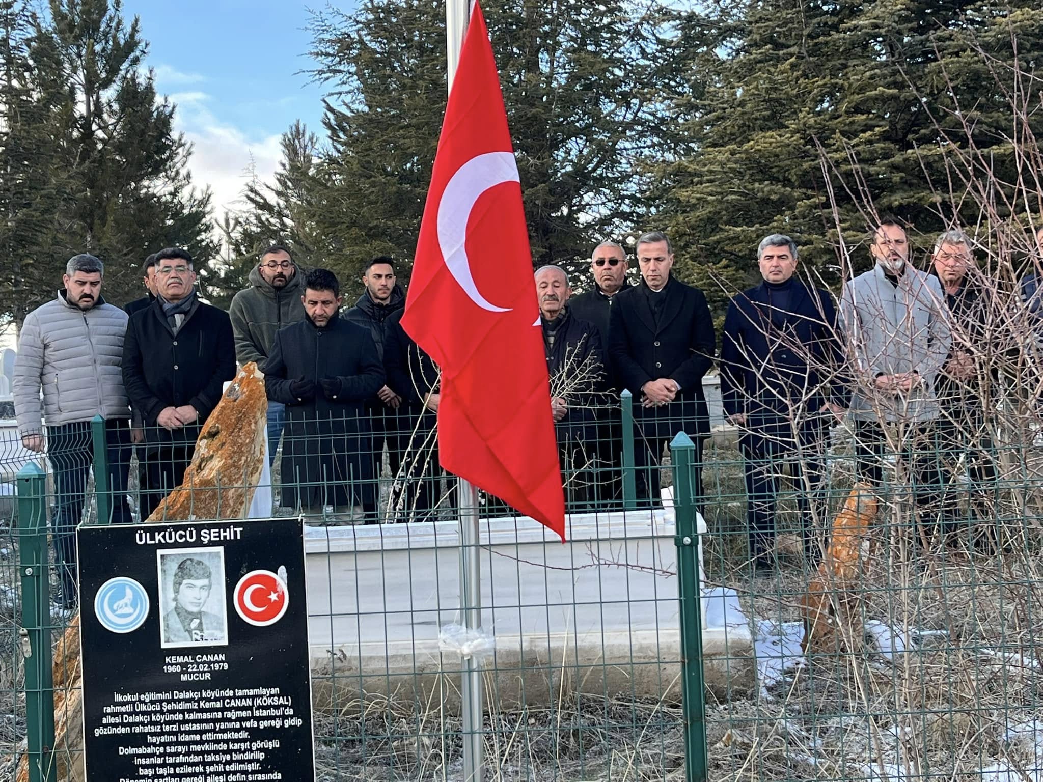 Şehadetinin Yıldönümünde Kabri Başında Andılar