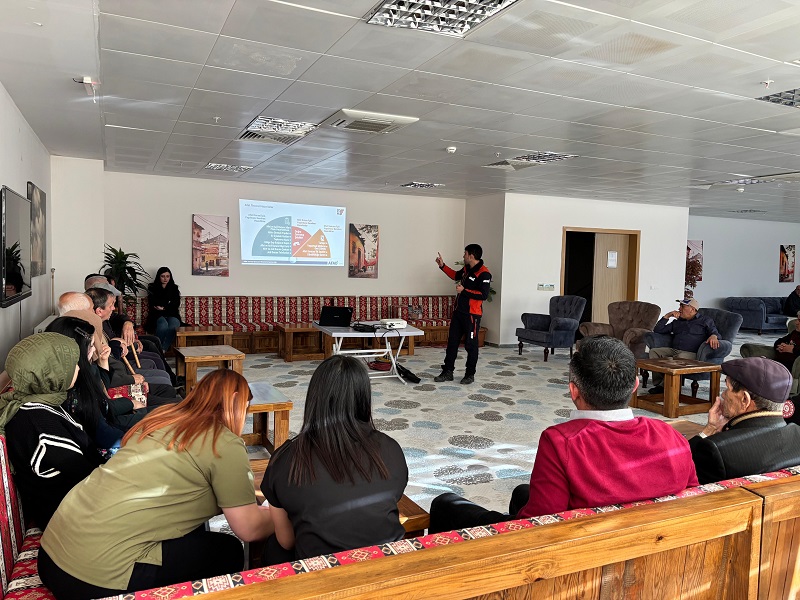 Yaşlı Bakım Ve Rehabilitasyon Merkezi Personellerine Eğitim1