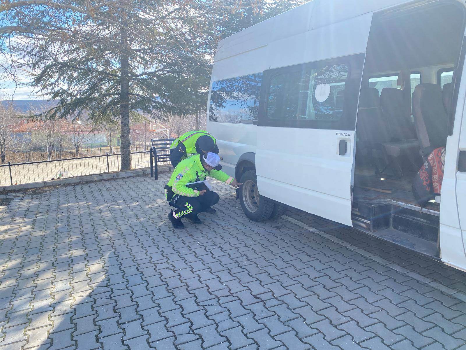 Akpınar’da Öğrenci Servislerine Denetim3