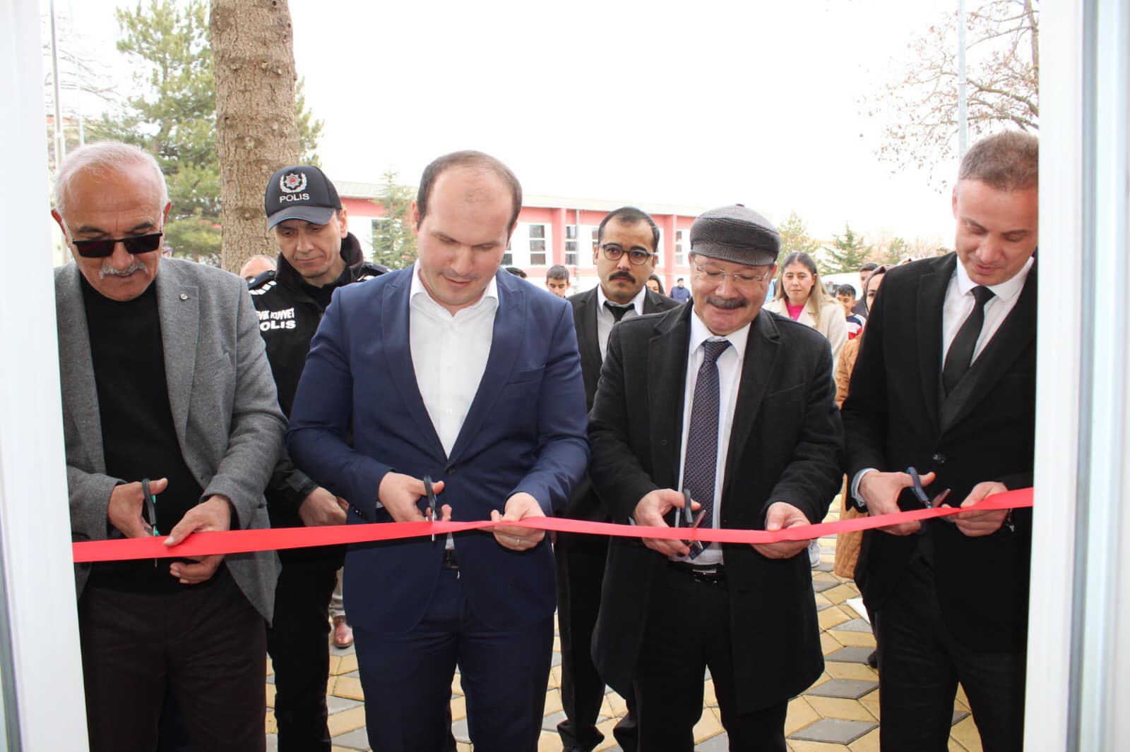 Boztepe’nin Bilgi Yuvası Yenilendi