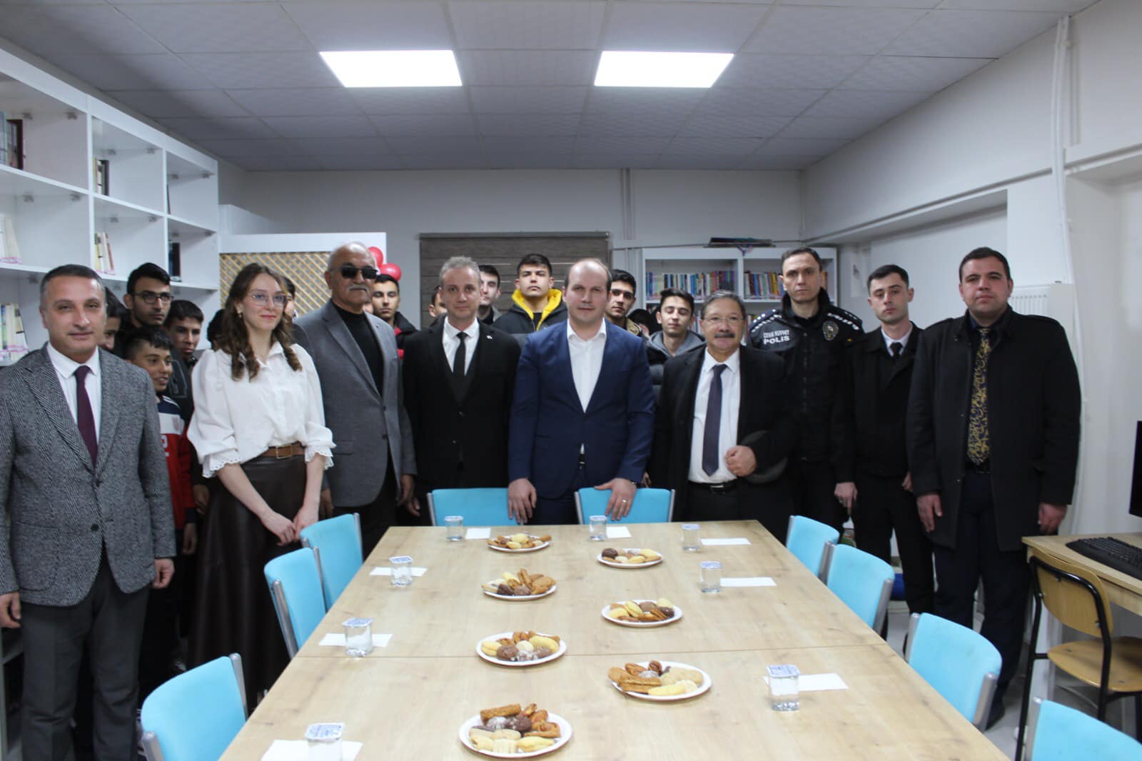 Boztepe’nin Bilgi Yuvası Yenilendi4