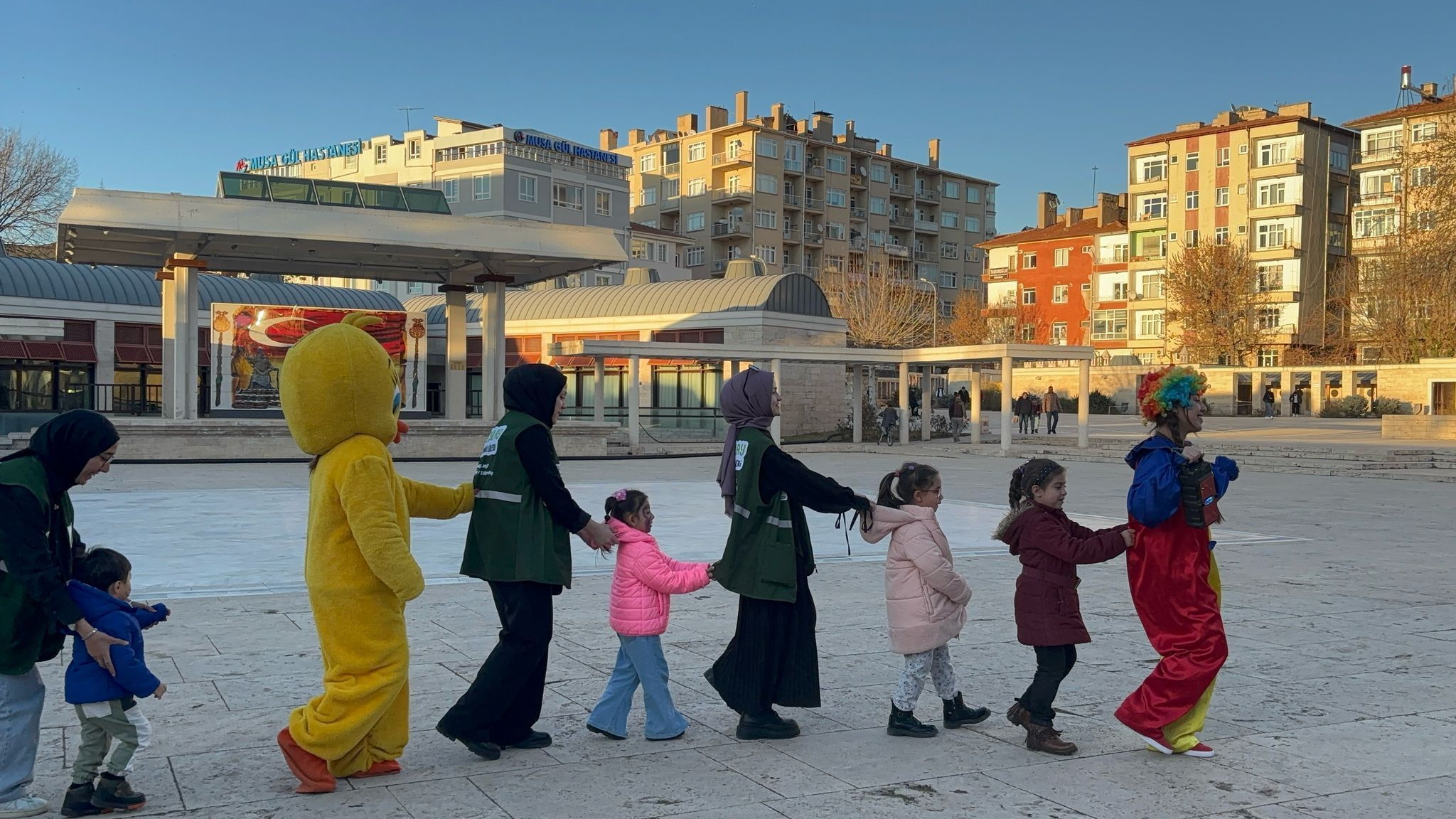 Çocuklar Şenlikte Gönüllerince Eğlendiler3