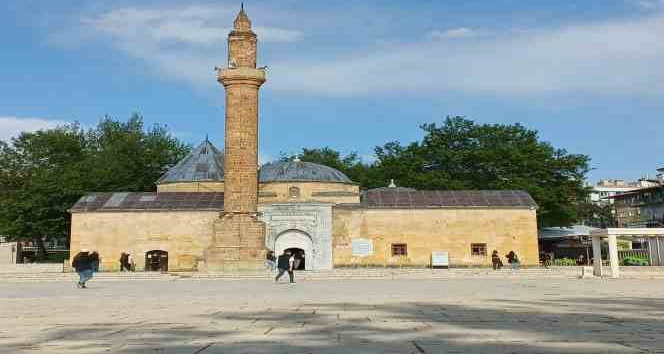 İtikaf Izni Verilen Camiler Belirlendi