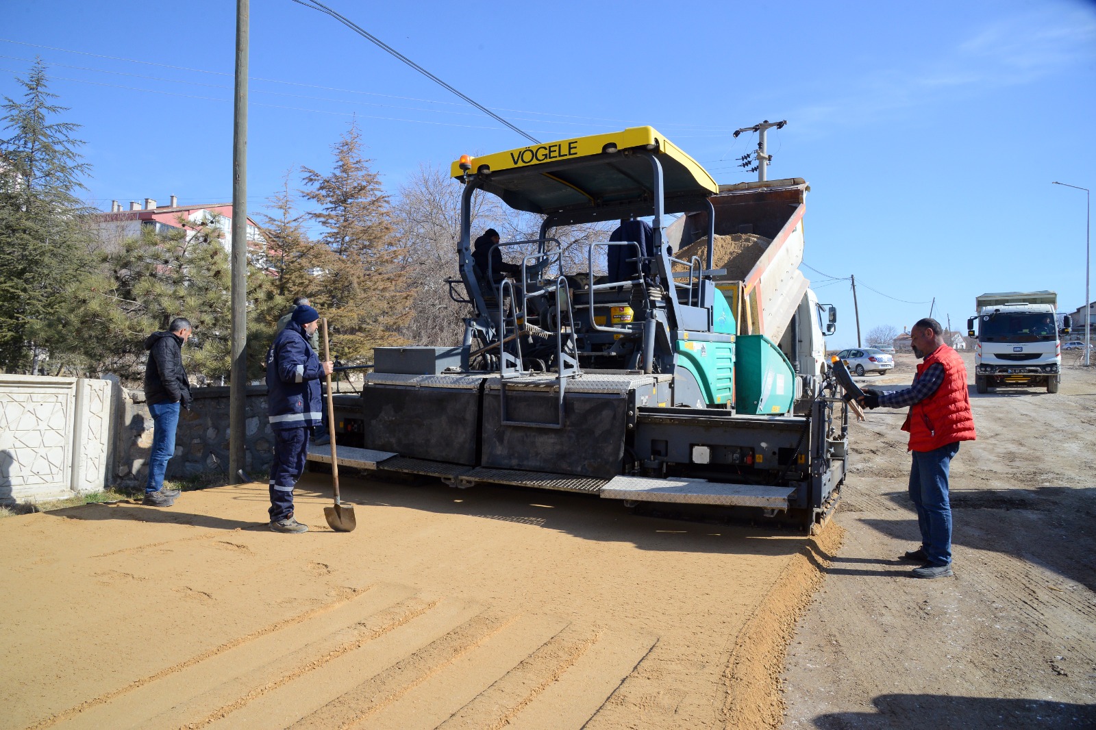 Kırşehir'de Yol Çalışmaları Hız Kesmeden Devam Ediyor 3