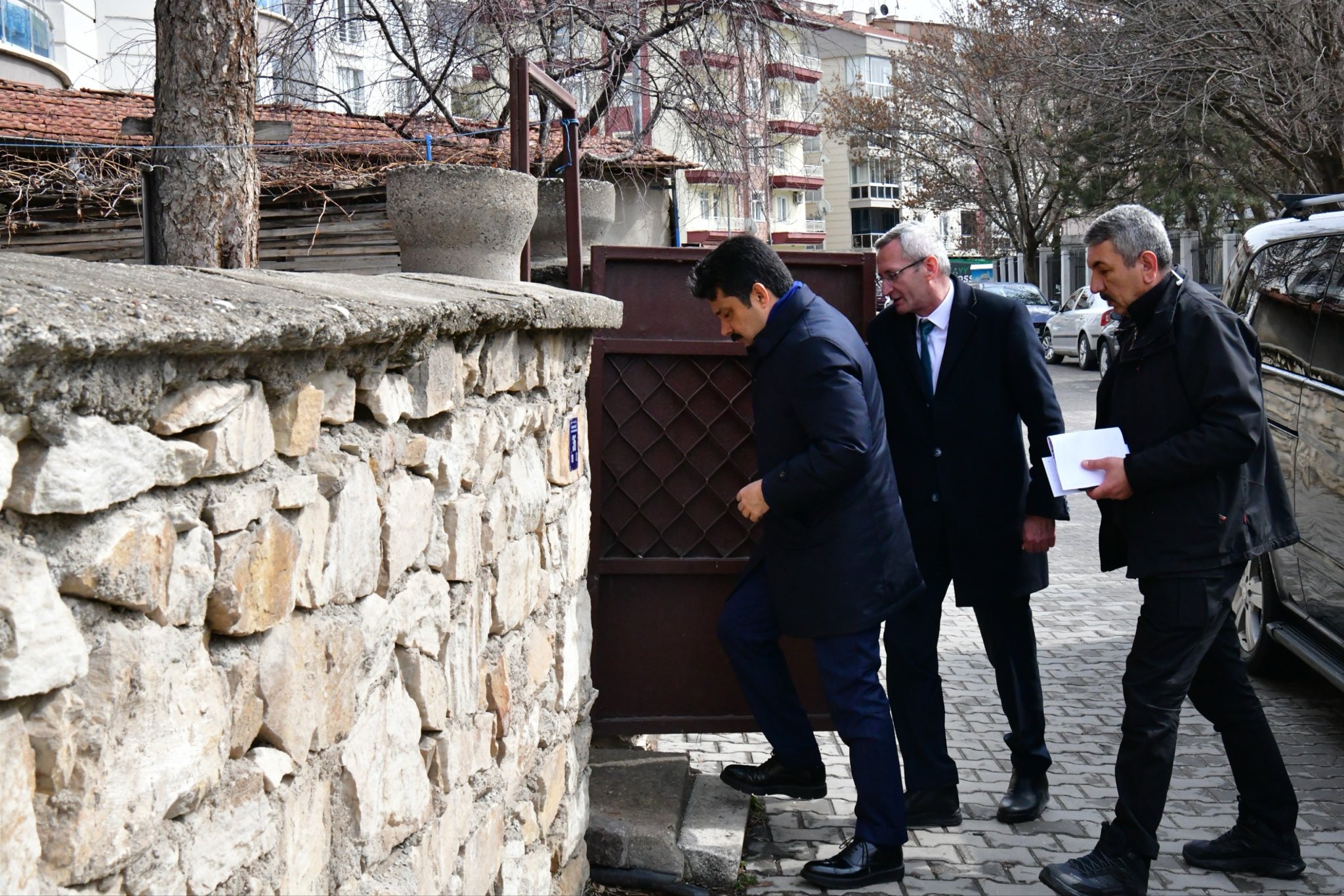 Vali Demiryürek, Ramazan’da Gönüllere Dokunuyor1