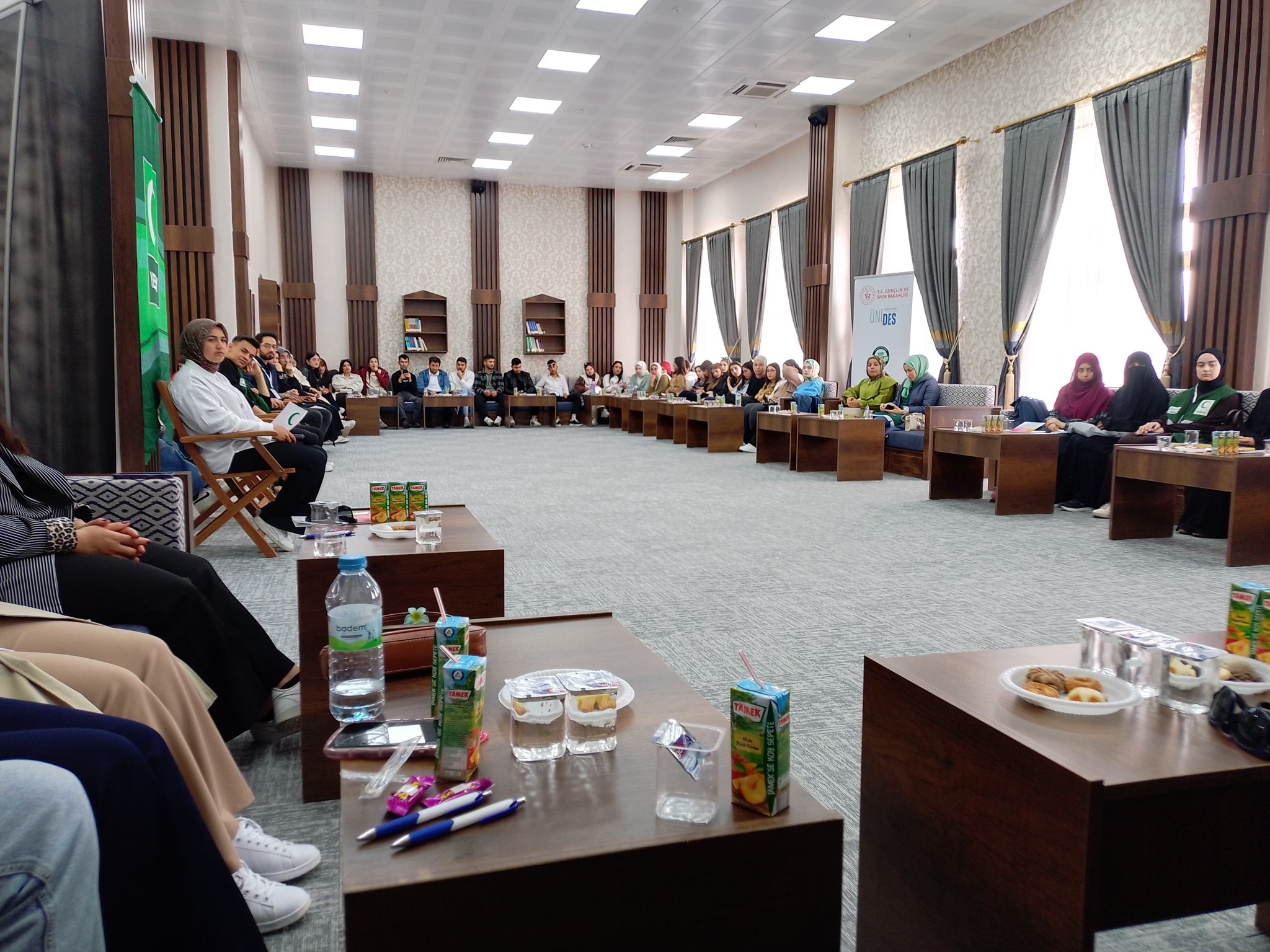 Kırşehir’de Gençler Sorularıyla Sahnedeydi 4