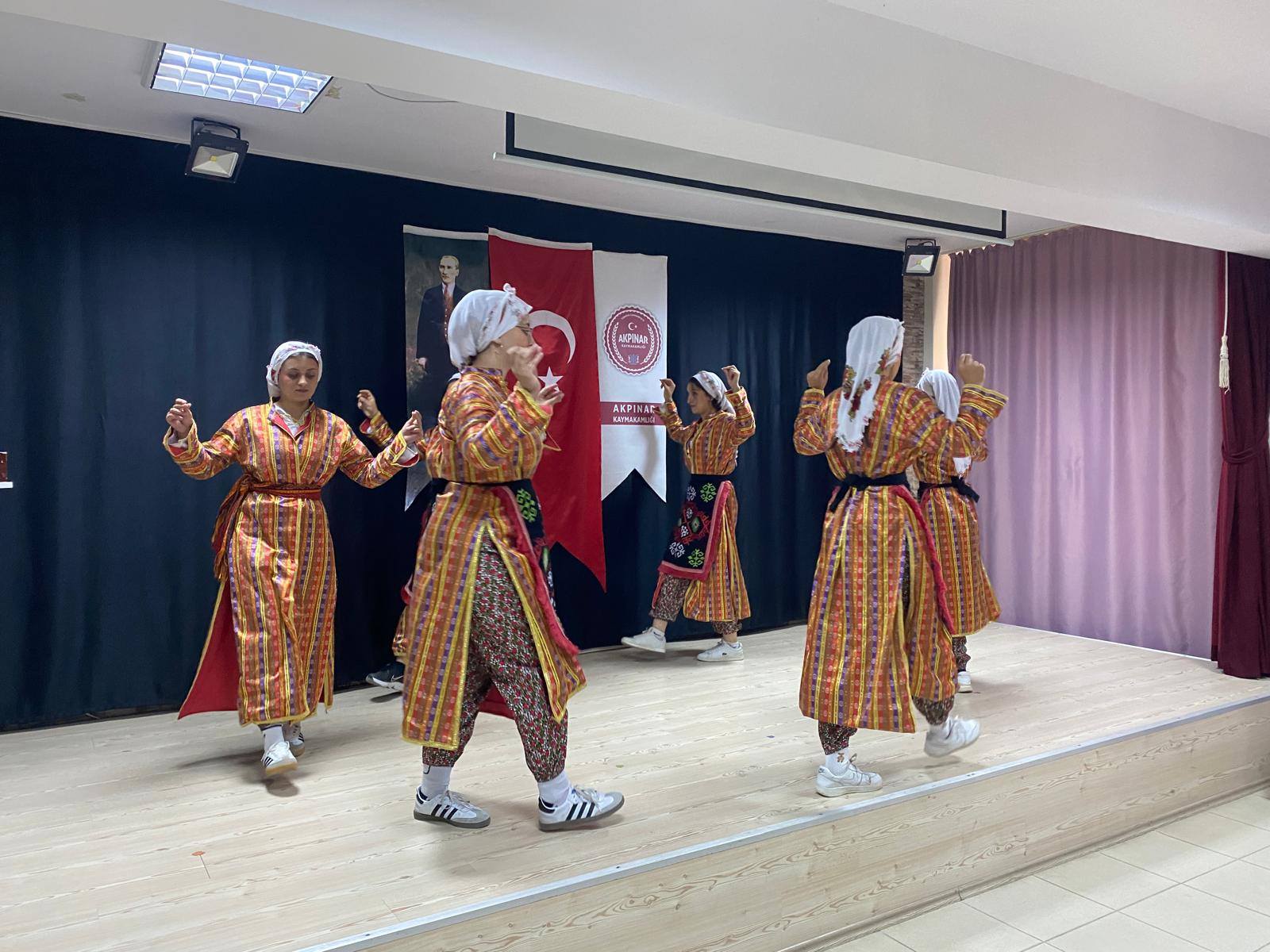 Akpınar Halk Eğitim’de 19 Mayıs’a Görkemli Kutlama 1