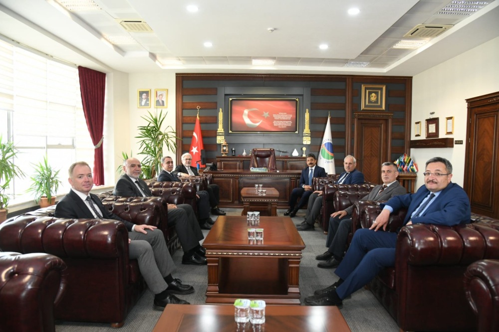 Bakan Yardımcısı Yelkenci, Kırşehir’de Konferans Verdi (5)-1