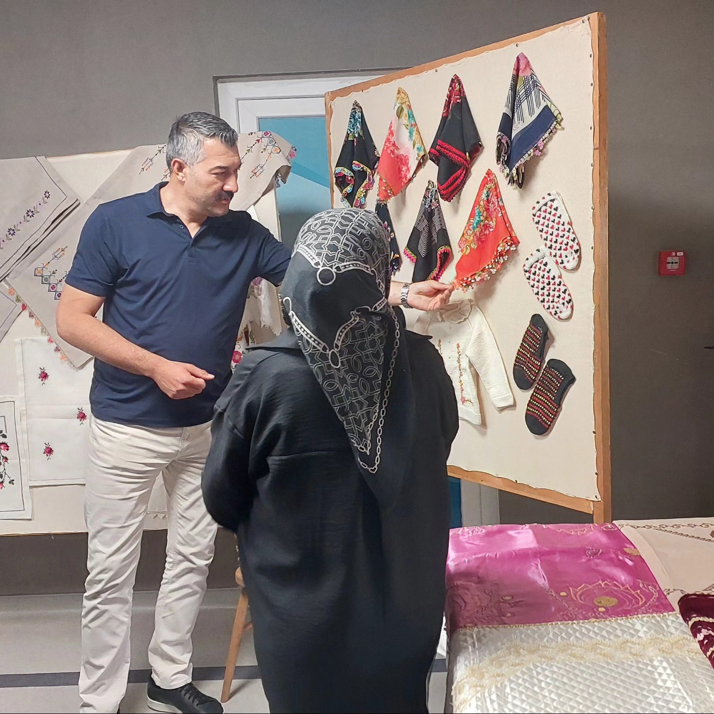 Çiçekdağ’da Yıl Sonu Sergisi Yoğun Ilgi Gördü 5