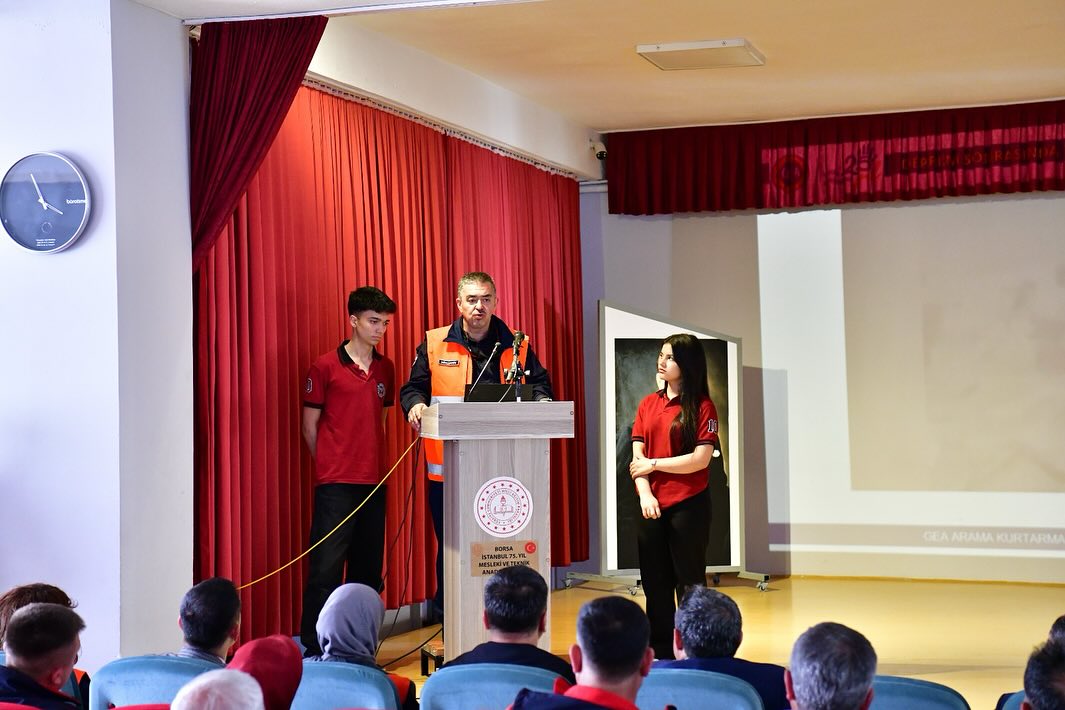 Gea Ekibi, Kırşehir’de Gençlere Afet Bilinci Aşılandı1