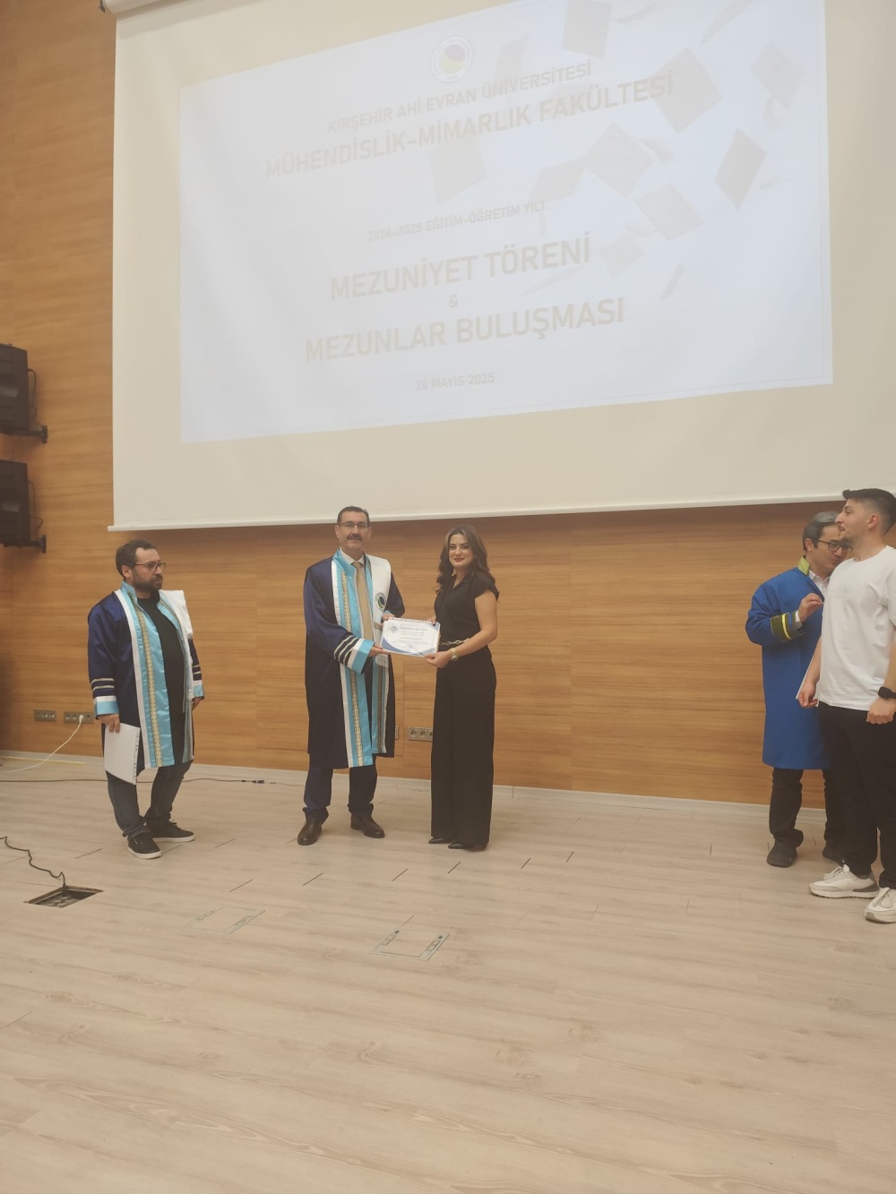Genç Mühendislerden Ahilik Yeminiyle Veda2