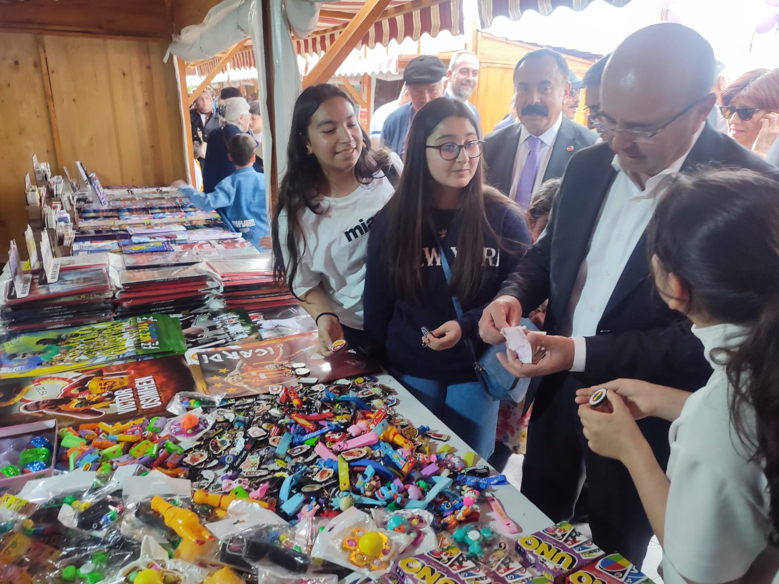 Kırşehir 4. Geleneksel Kitap Fuarı Kapılarını Açtı 4