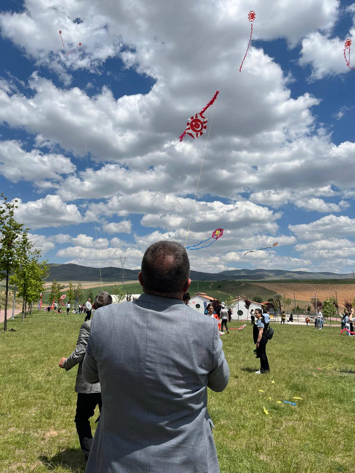 Kırşehir’de 19 Mayıs Coşkusu Göğe Taşındı (13)