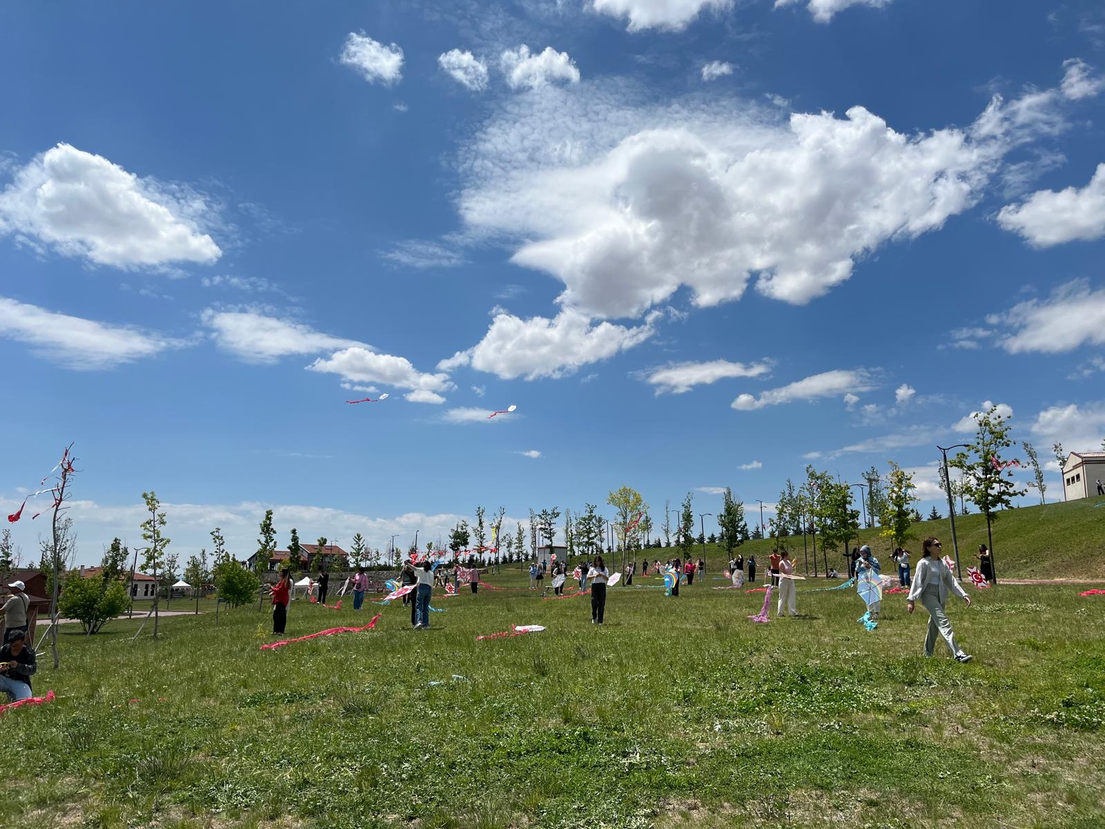 Kırşehir’de 19 Mayıs Coşkusu Göğe Taşındı (2)