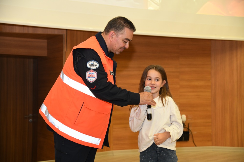 Kırşehir’de Deprem Gerçeği Konuşuldu, Gönüllülük Ve Hazırlık Vurgusu Yapıldı7