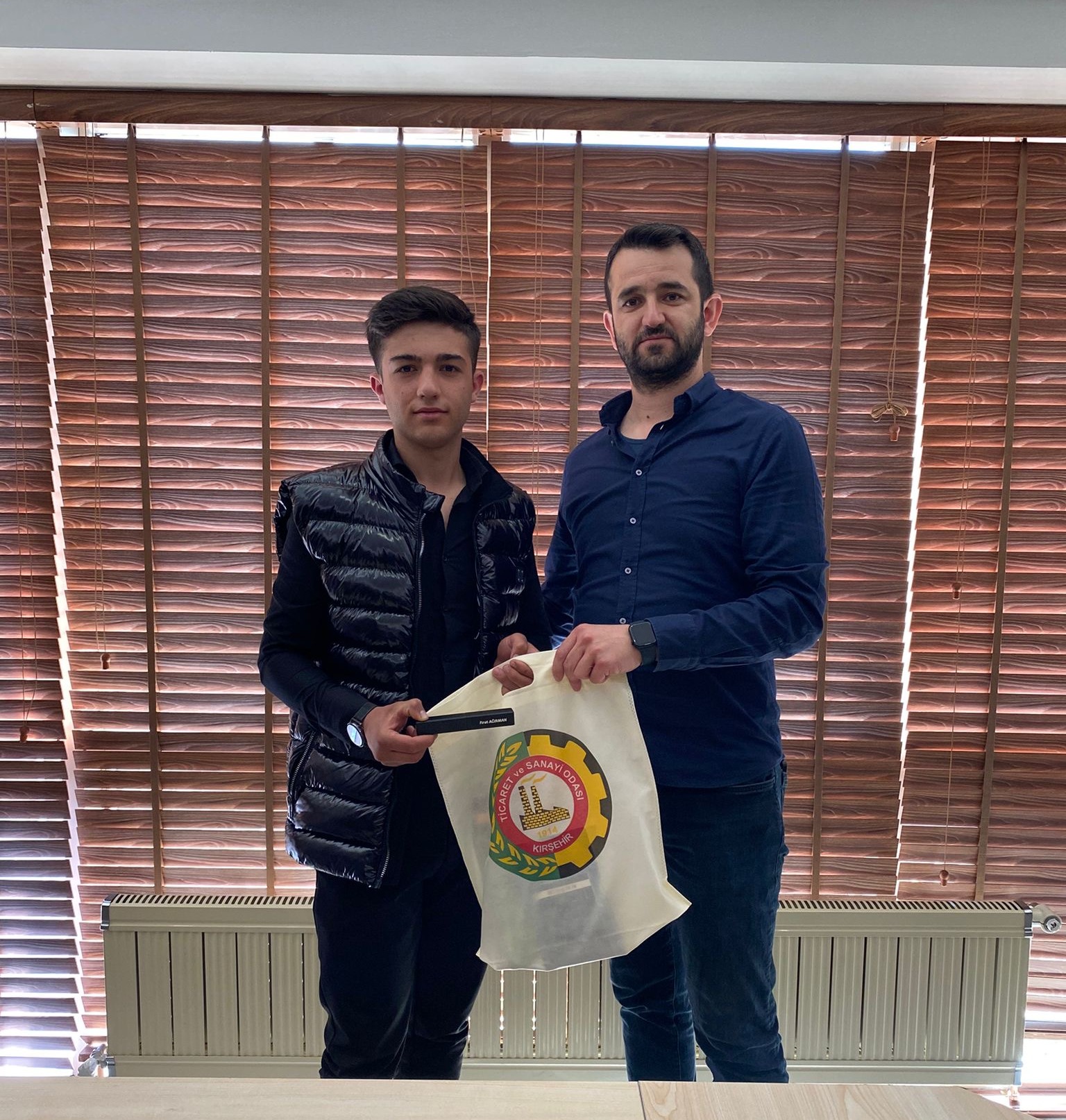 Ktso’dan Altın Bileklik Ekibine Ödül1