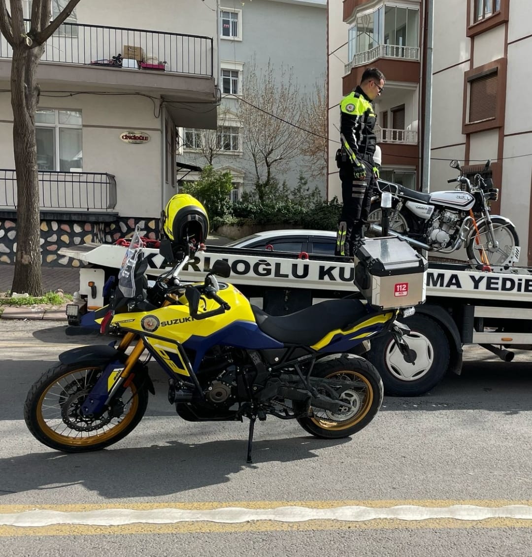 Motorbisiklet 22