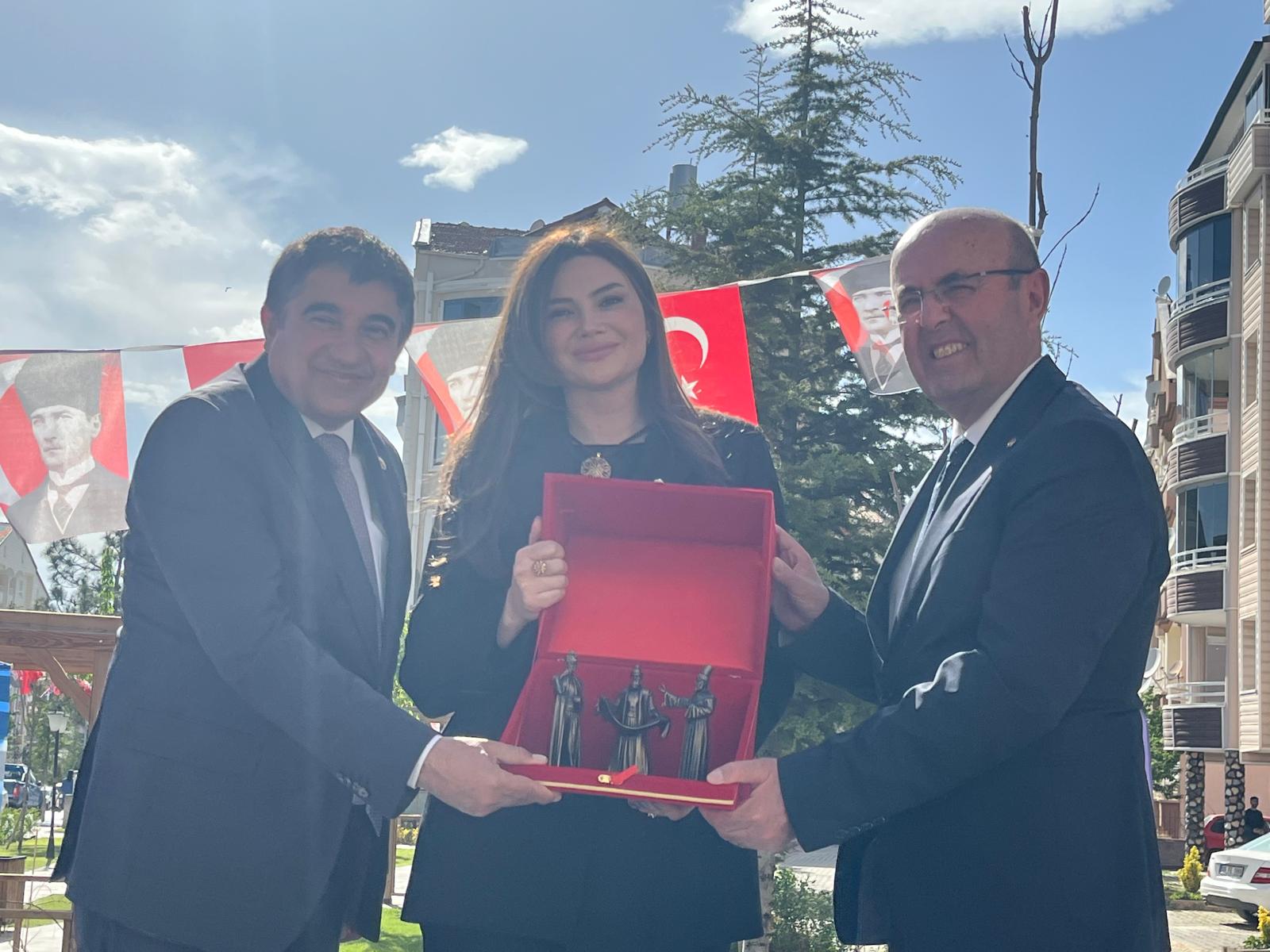 Prof. Dr. Ganire Paşayeva’nın Ismi Ölümsüzleşti6
