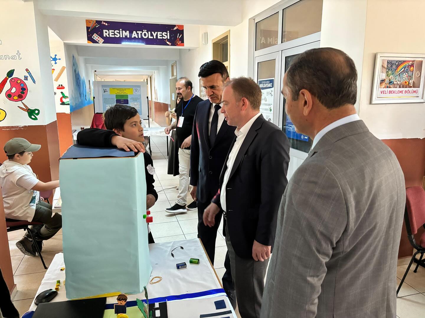 Tübi̇tak 4006 Bilim Fuarı’nda Öğrenciler Yaratıcılığını Sergiledi3