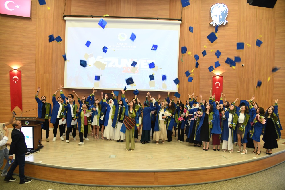 Akademik Başarı Sahneye Taşındı, Coşku Törene Yansıdı