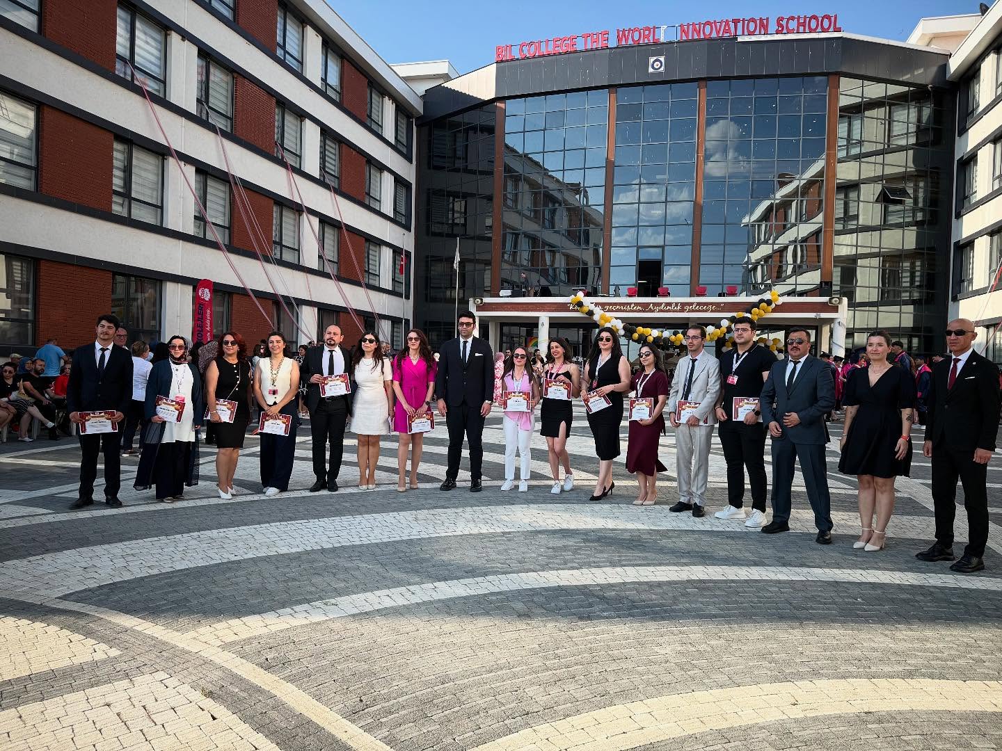 Bil Koleji Öğrencileri Hayalleriyle Geceyi Aydınlattı 3