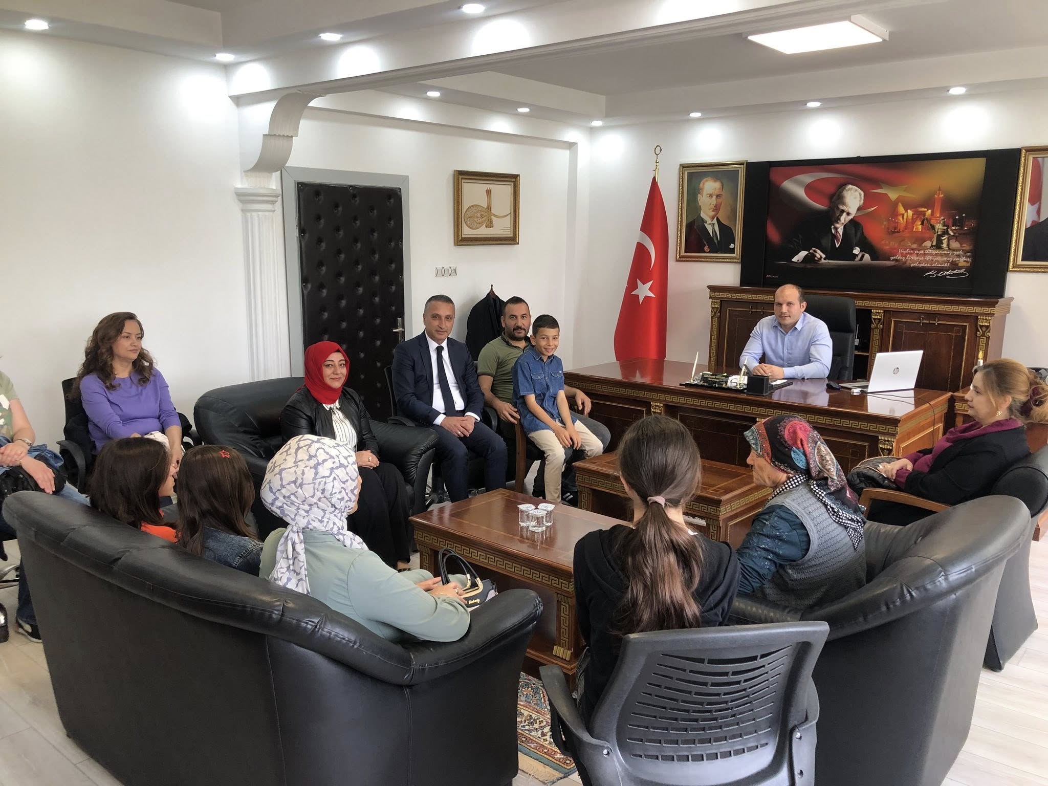 Bir Ilçeden Iki Başarı, Tek Gurur
