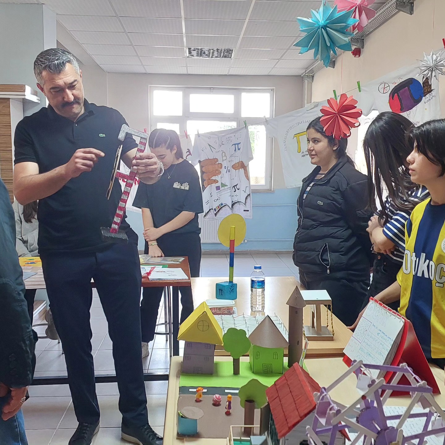 Çiçekdağ’da Geleceğin Mucitleri Sahneye Çıktı! 3