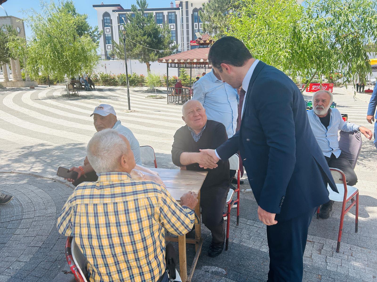 Çiçekdağı’nda Bayram Sabahı Geleneksel Dokunuş2