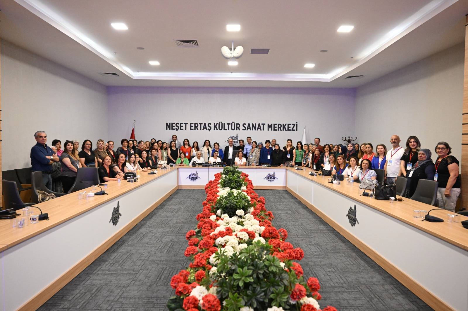 Kırşehir’de Kadın Gücüne Destek Semineri
