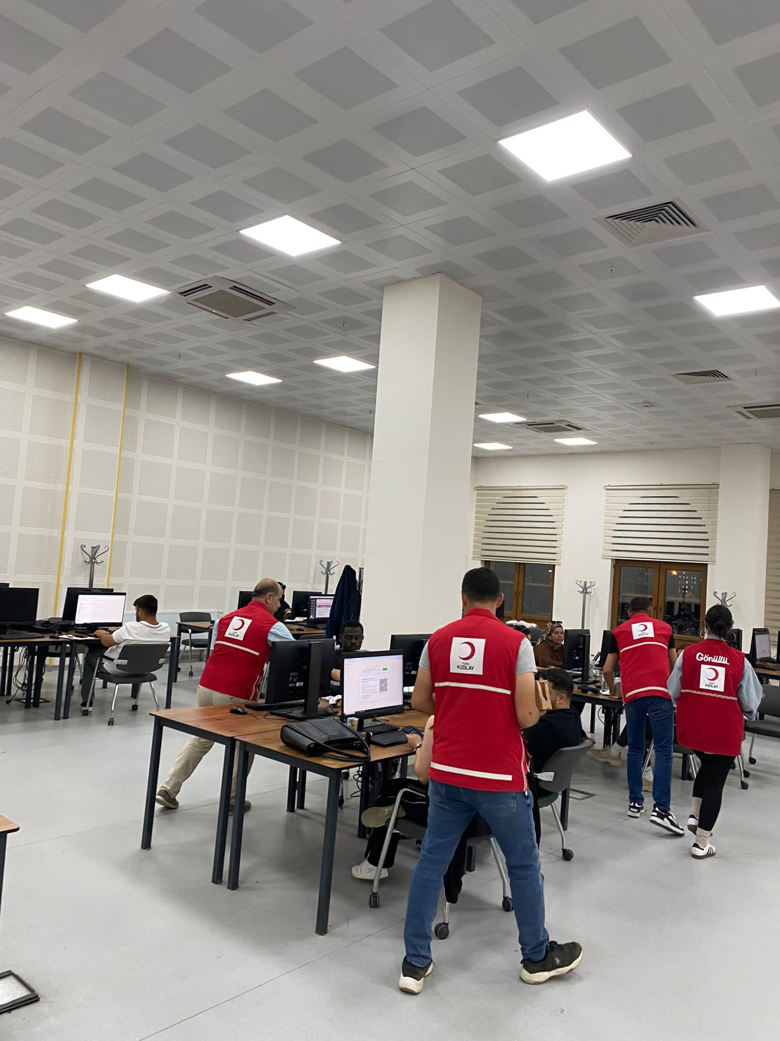Kırşehir’de Kızılay’dan Moral Sürprizi 6