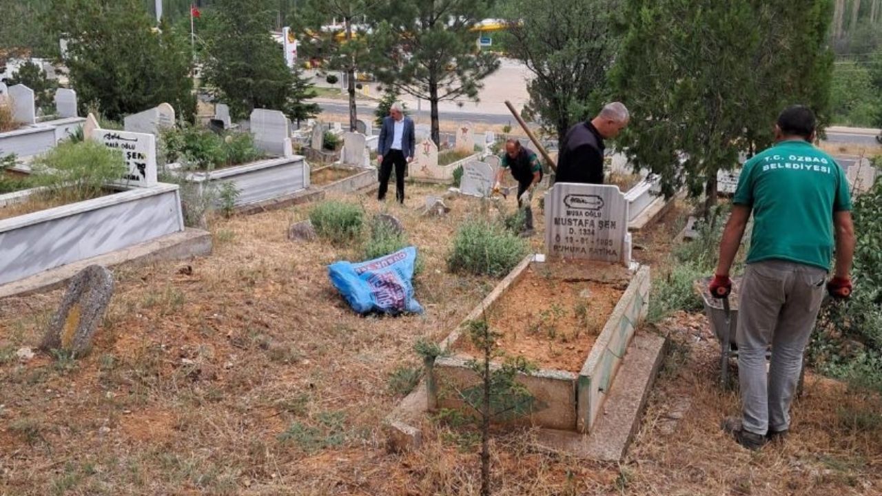 Mezarlık 2 (1)
