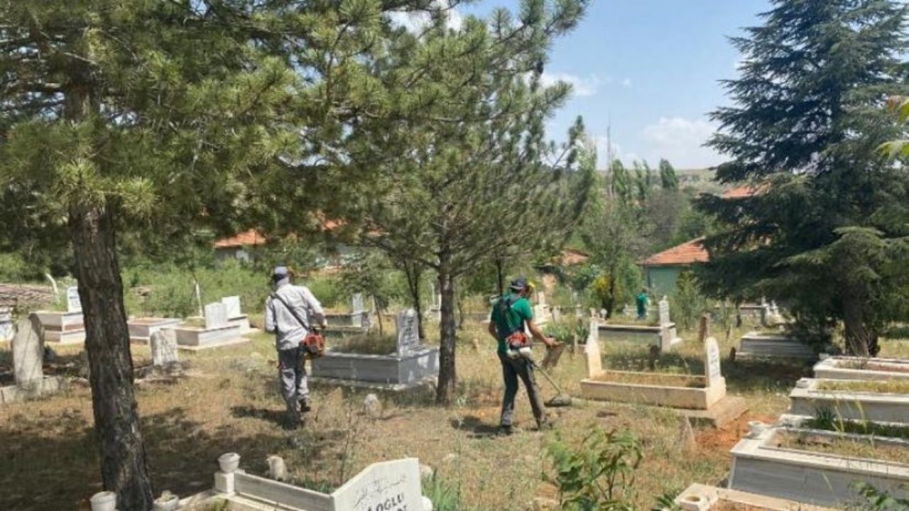 Mezarlık 2 (2)