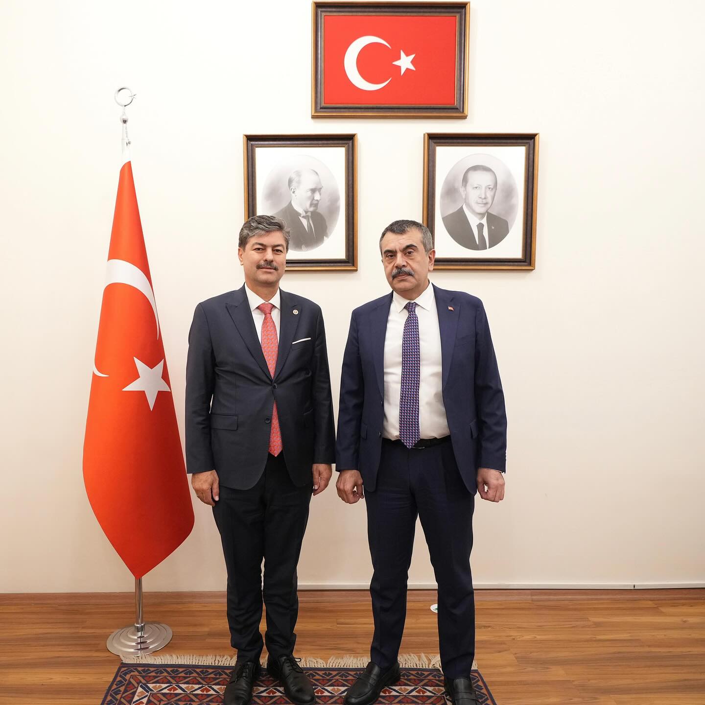 Milletvekili Erkan Kırşehir Için Bakan Tekin Ile Bir Arada