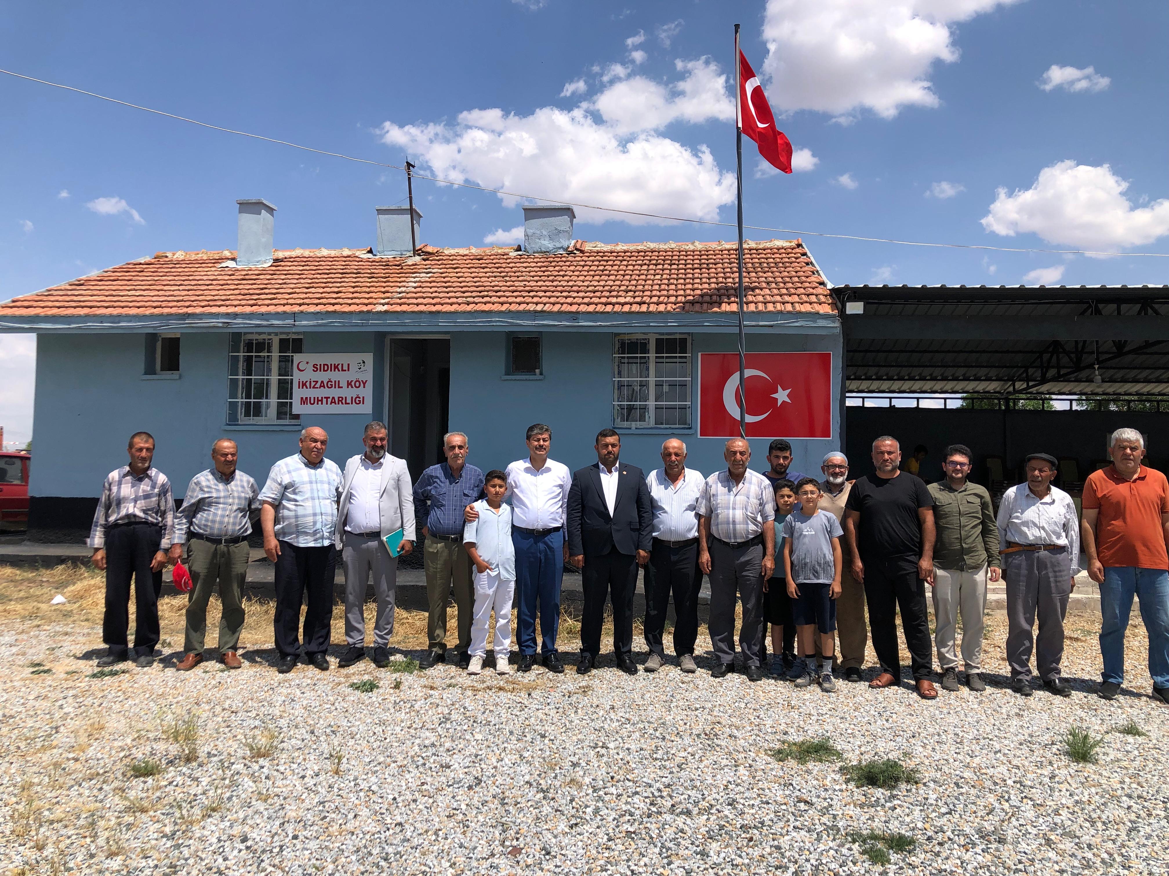 Necmettin Erkan İkizağıl Köyü’nde Sorun Dinledi 2