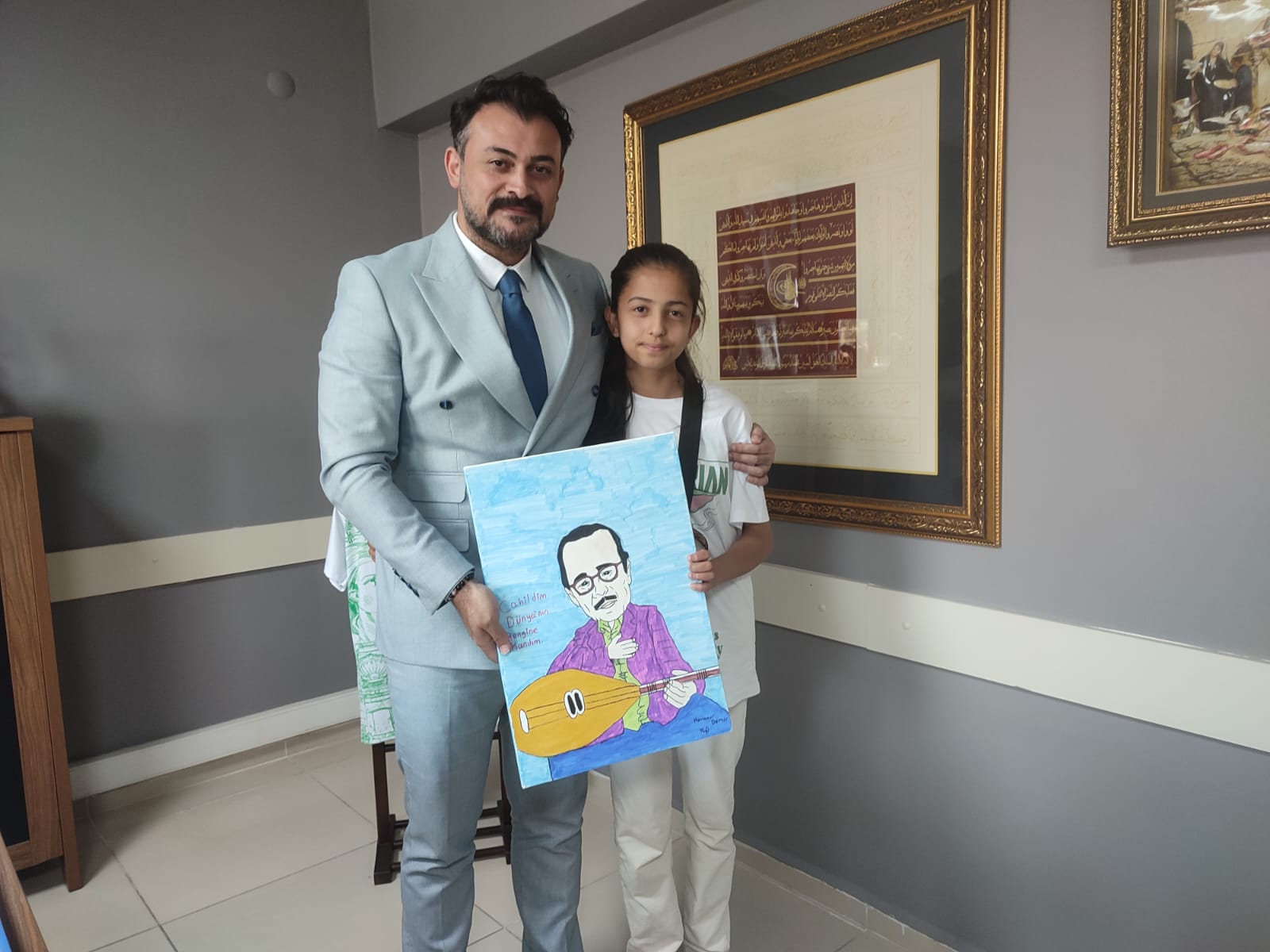 Neşet Ertaş’ın Portresiyle Duygulandırdı 1