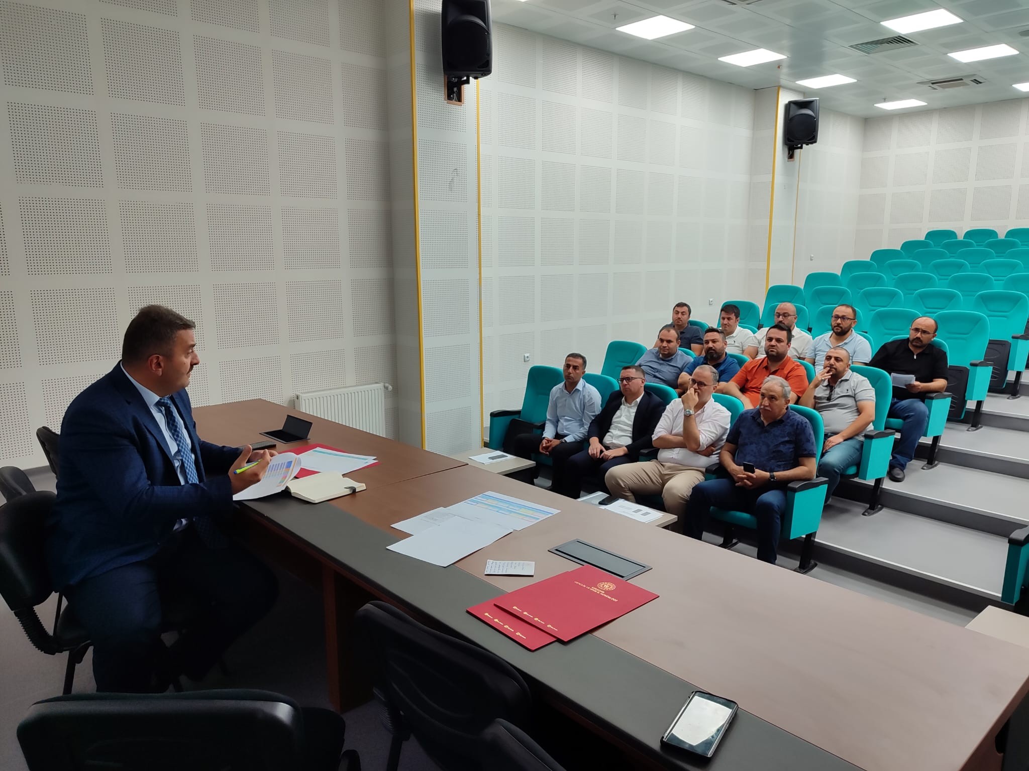 Projeler Gözden Geçirildi, Gençlik Için Yeni Adımlar Konuşuldu3