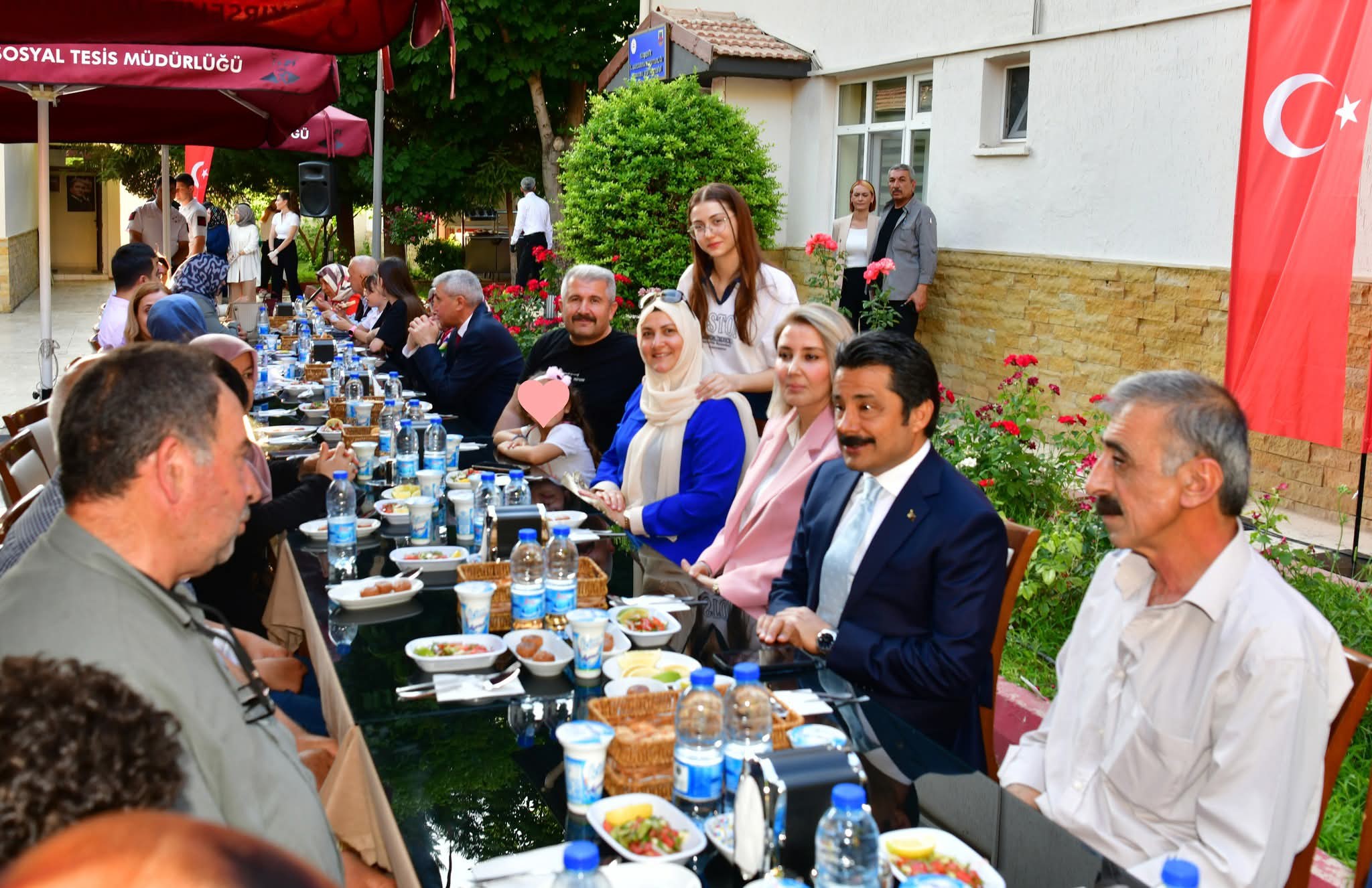 Vali Demiryürek, Kırşehir’de Koruyucu Ailelerle Buluştu 11