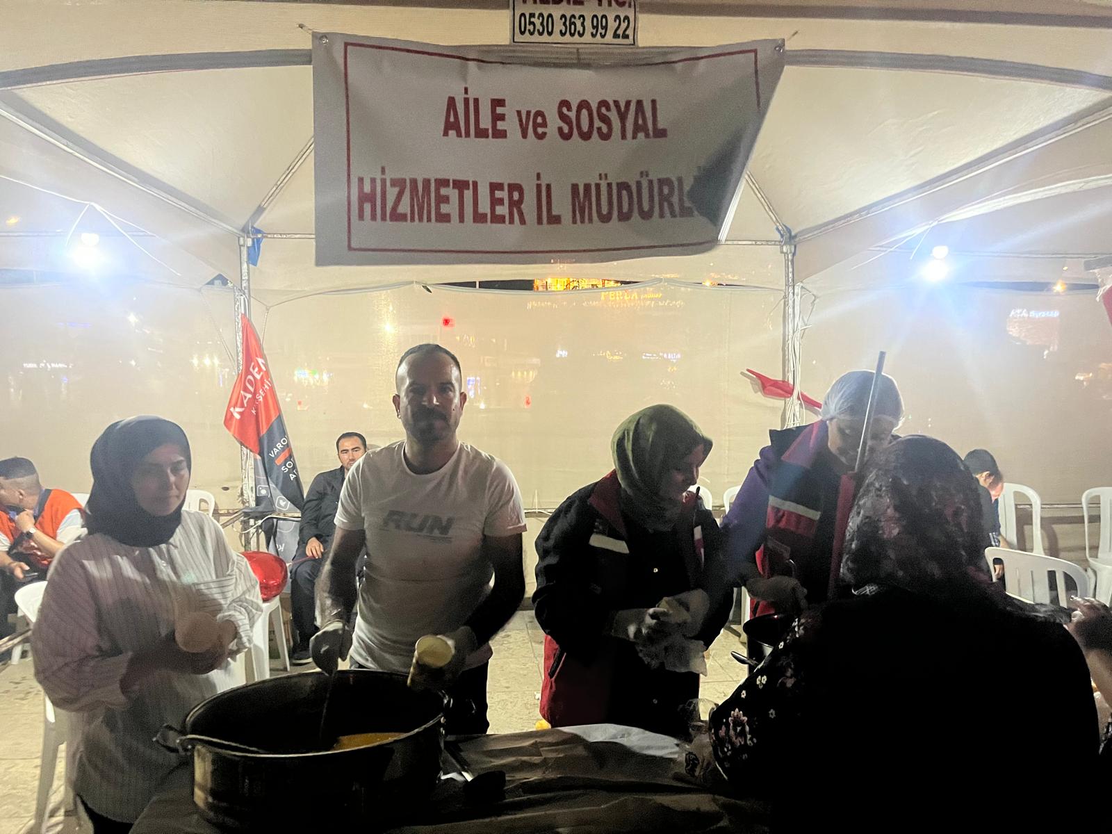 15 Temmuz Gecesi Cacabey’de Kurumlar Stantlarıyla Sahadaydı (3)