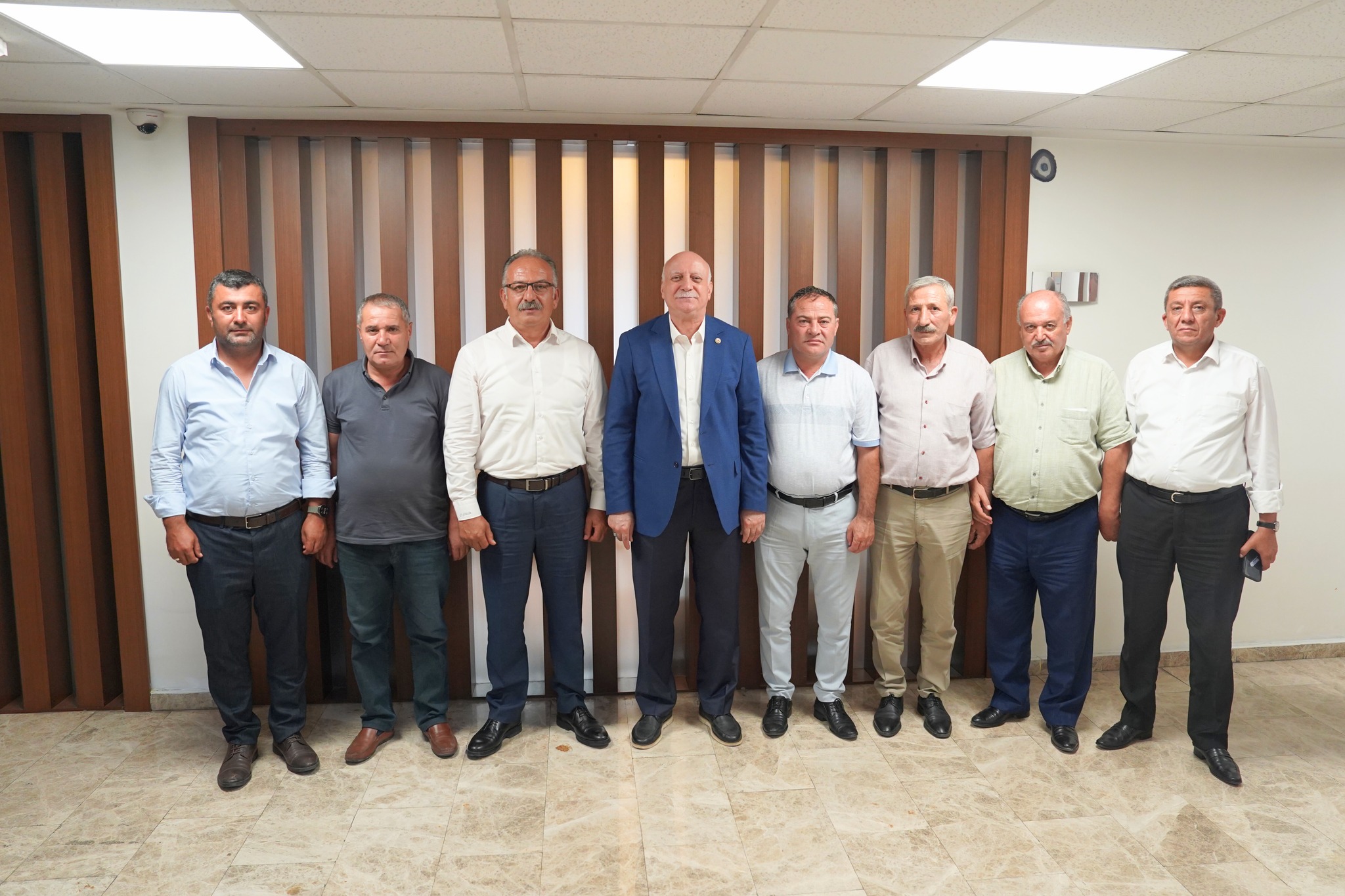 Bayraktar Ile Görüştüler, Çiftçilerin Sorunlarını Dile Getirdiler2