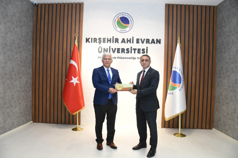 Bilim Ve Meslek Alanında Yeni Yaklaşımlar Görüşüldü1