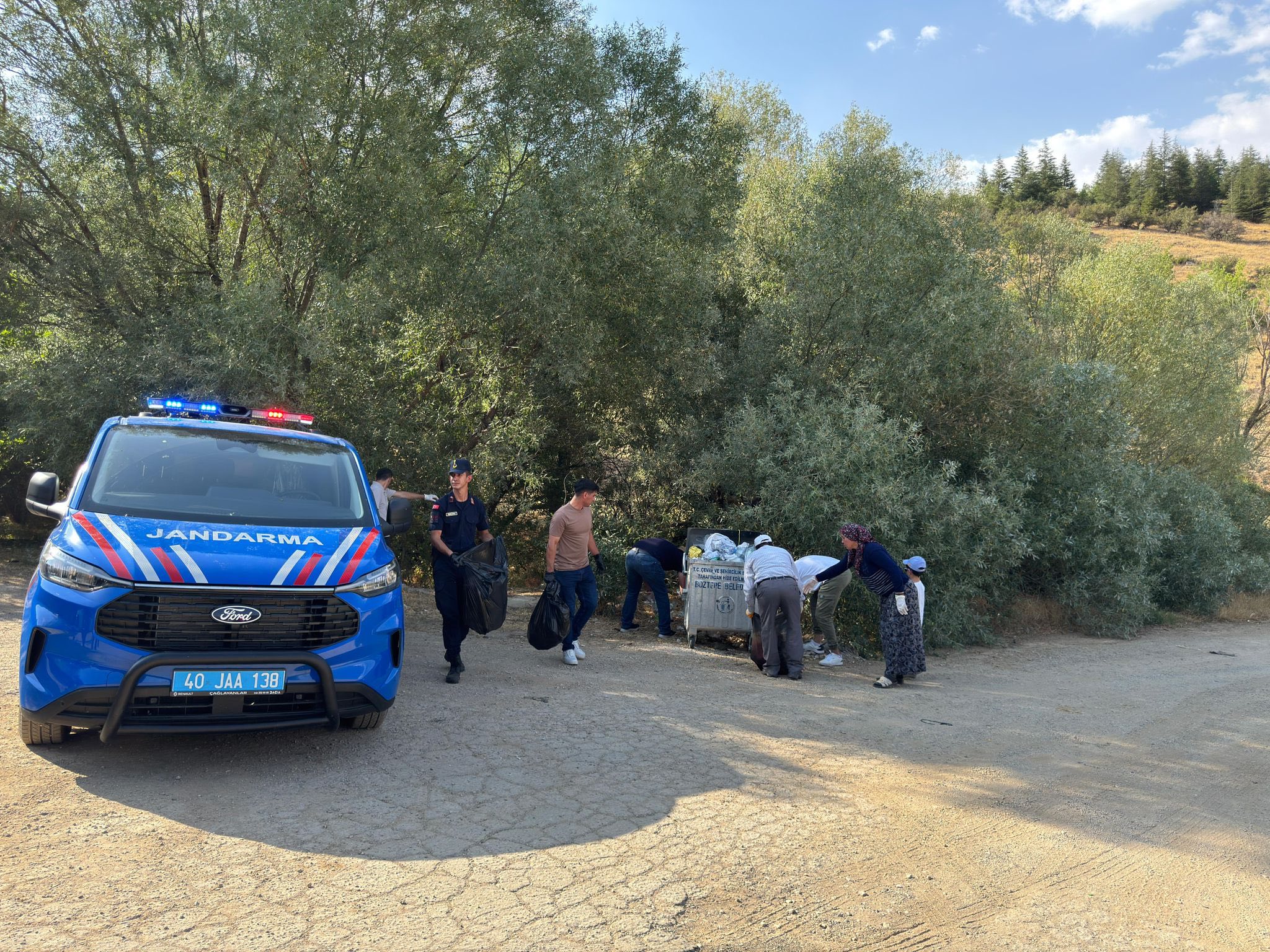 Boztepe’de Doğaya Ortak Müdahale2