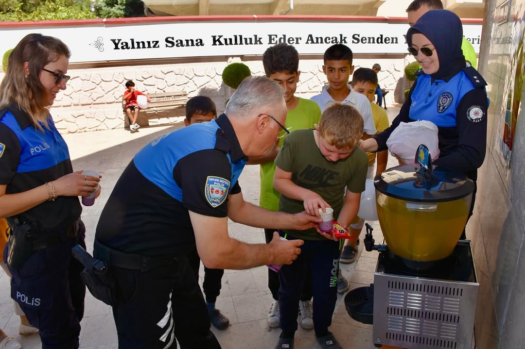 İl Emniyet Müdürlüğümüz Toplum Destekli Polislik Faaliyetleri Kapsamında, Yaz Kur’an Kurslarında (2)