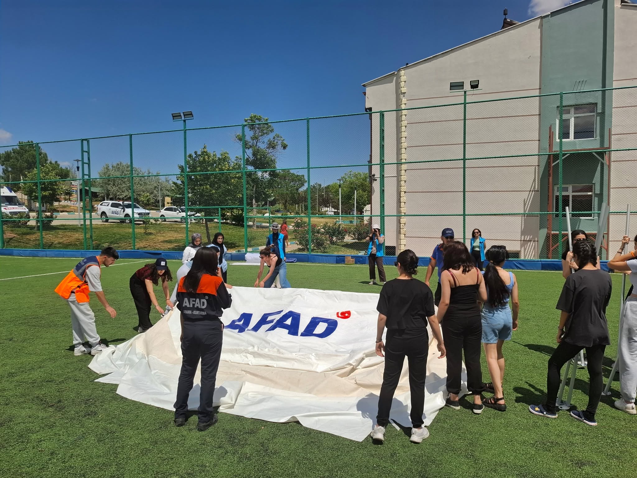Kırşehir’de Gençlere Hayat Kurtaran Afet Eğitimi Başladı! 2