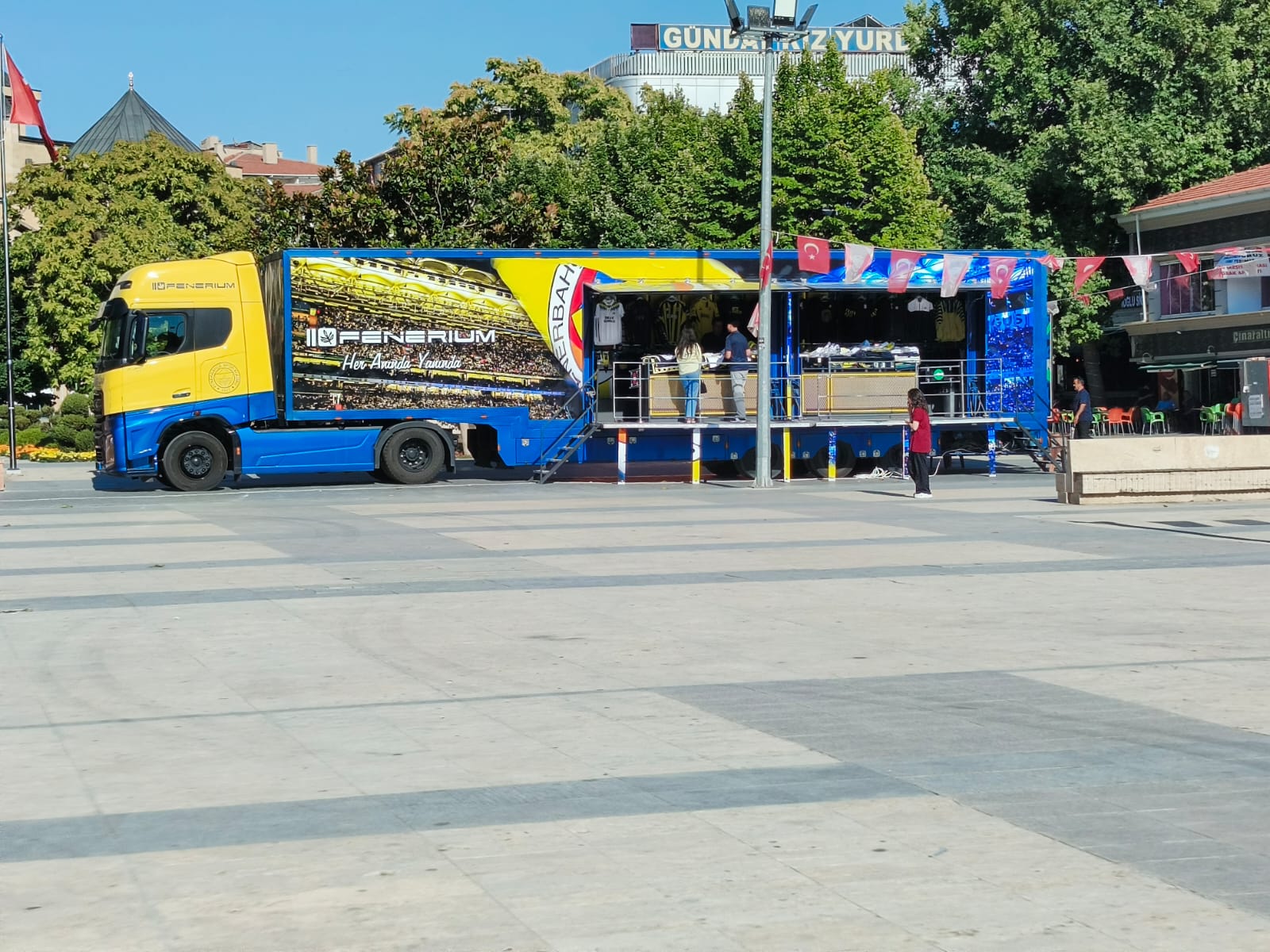 Kırşehir’de Sarı Lacivert Rüzgârı Esiyor 1