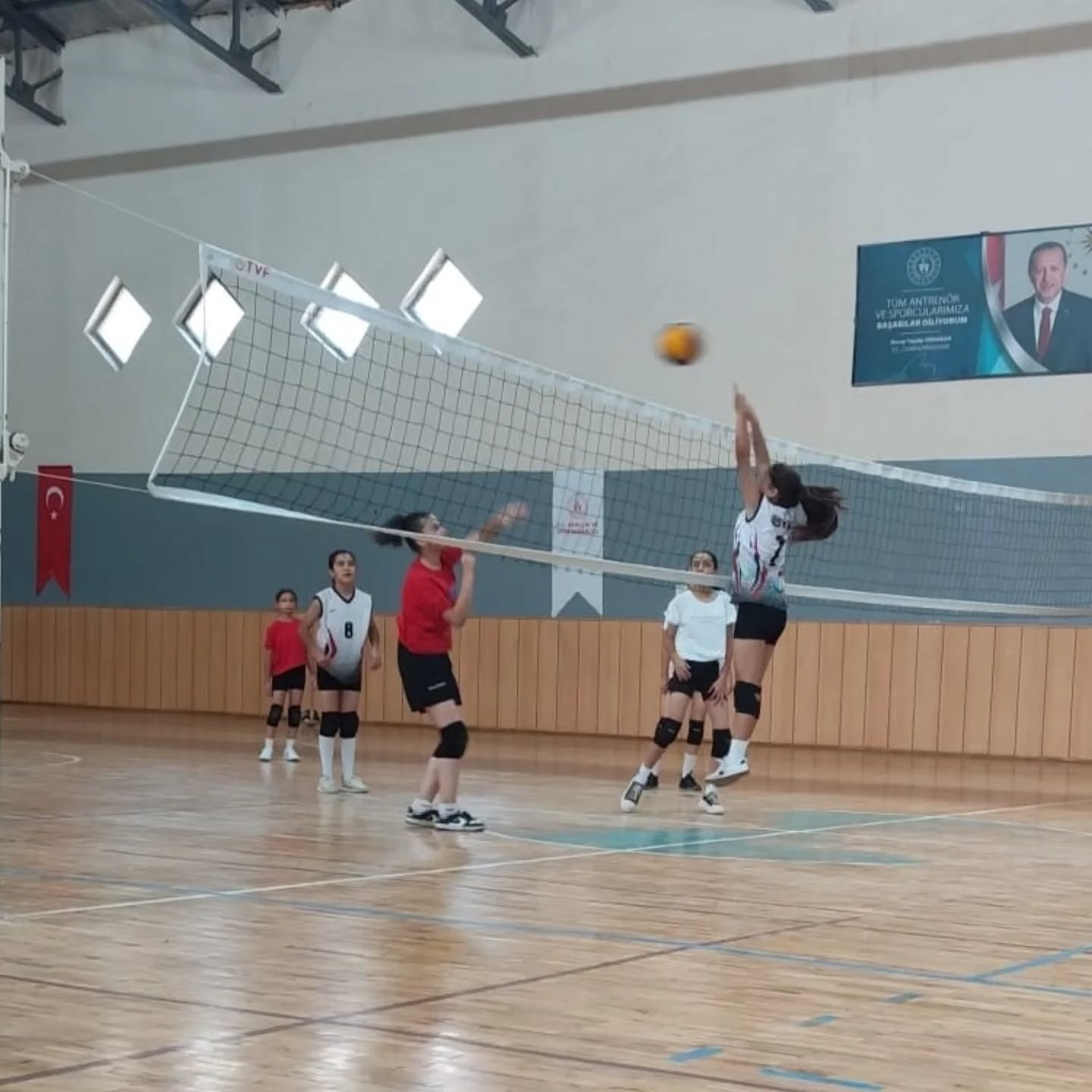 Spor Salonu Gençlerin Yeni Buluşma Noktası Oldu! 2