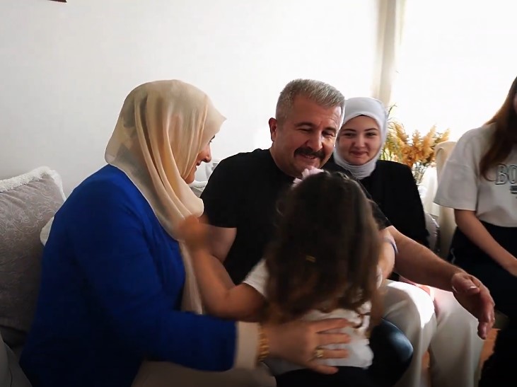 Turcan Ailesi, Kız Çocuğunun Umut Oldu (1)