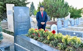 Vali Demiryürek, Neşet Ertaş