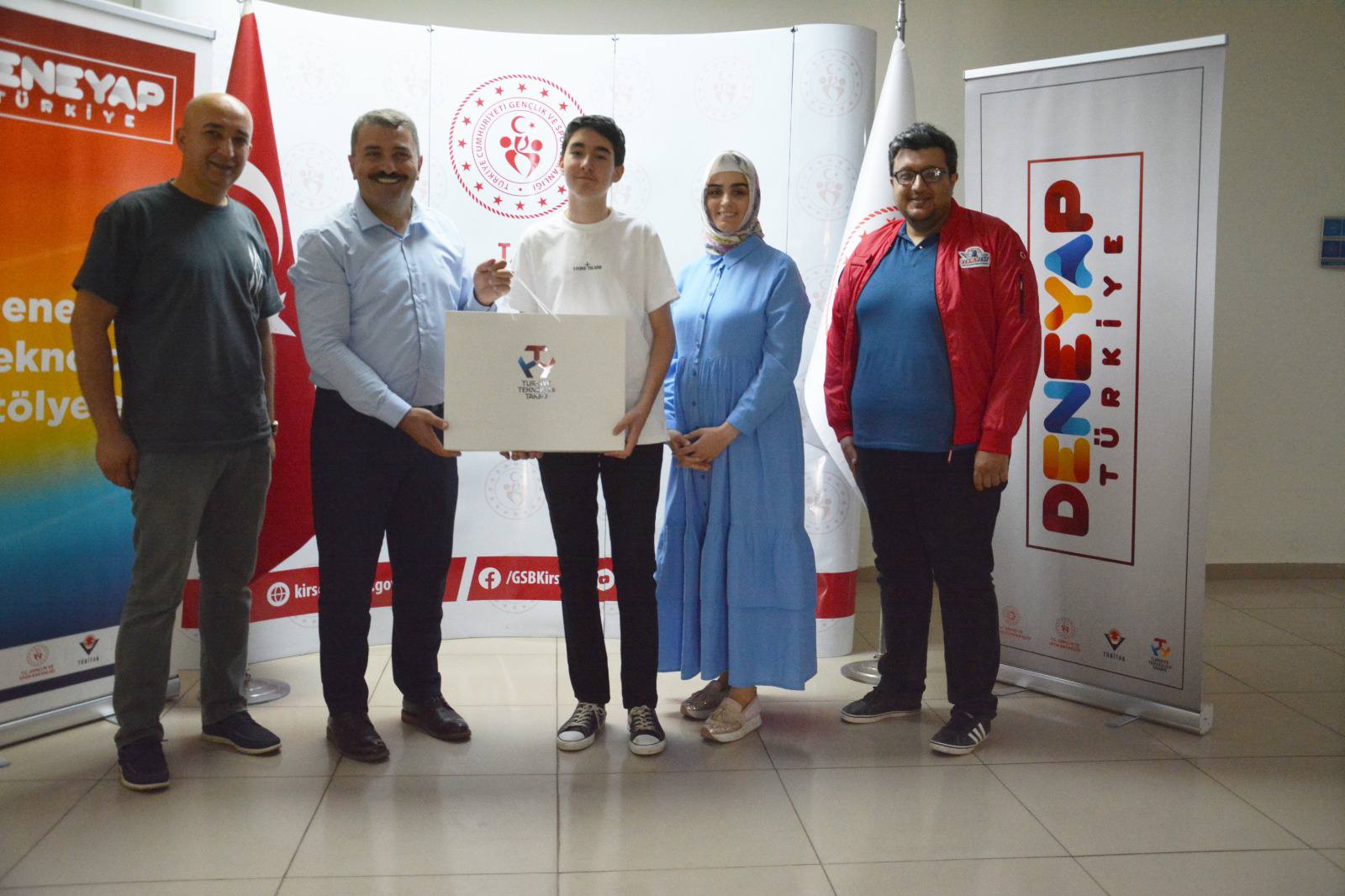 Çakmakçı, Kırşehir’de Lgs Şampiyonlarını Ödüllendirdi5